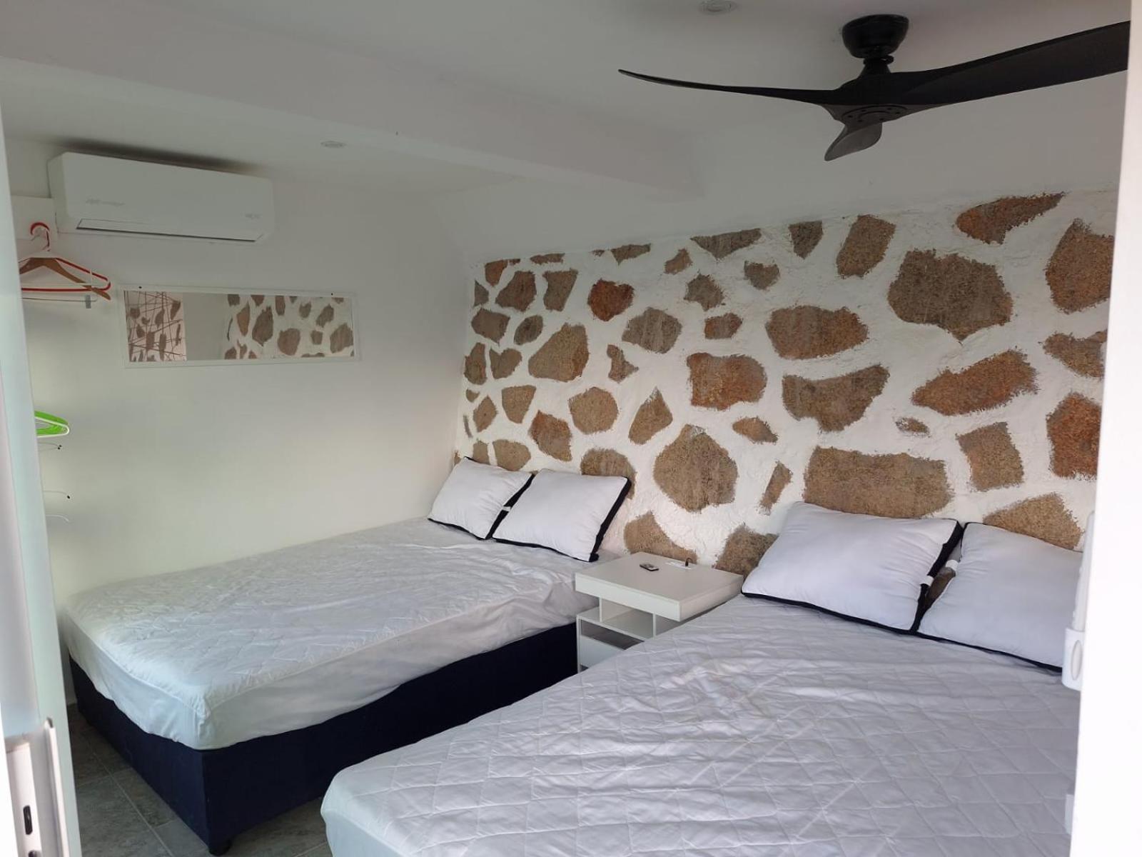 Hotel Casa Breizh Acapulco Habitación foto